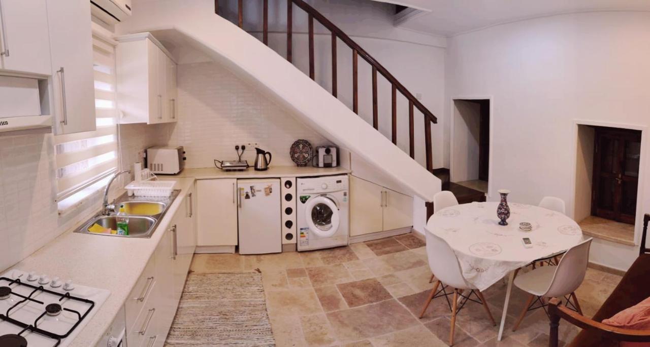 Malia Fountain House Apartment ฟามากุสต้า ภายนอก รูปภาพ